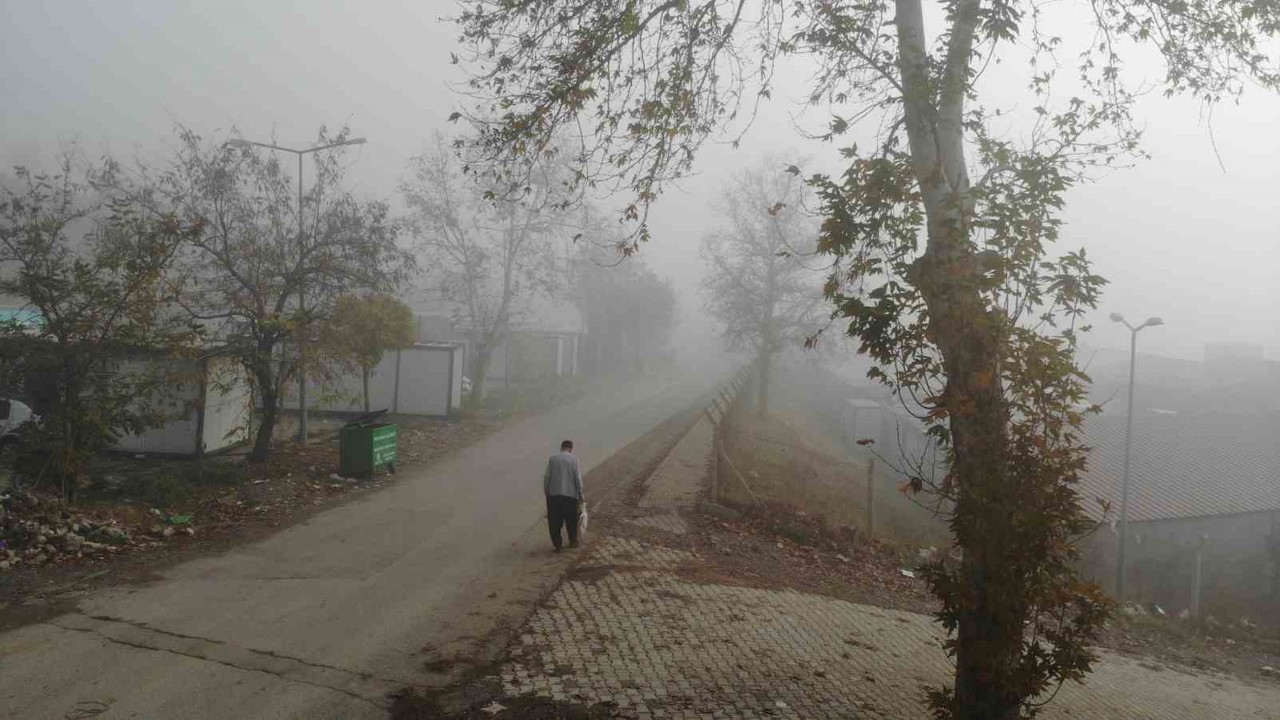 Kahramanmaraş’ta sis etkili oldu
