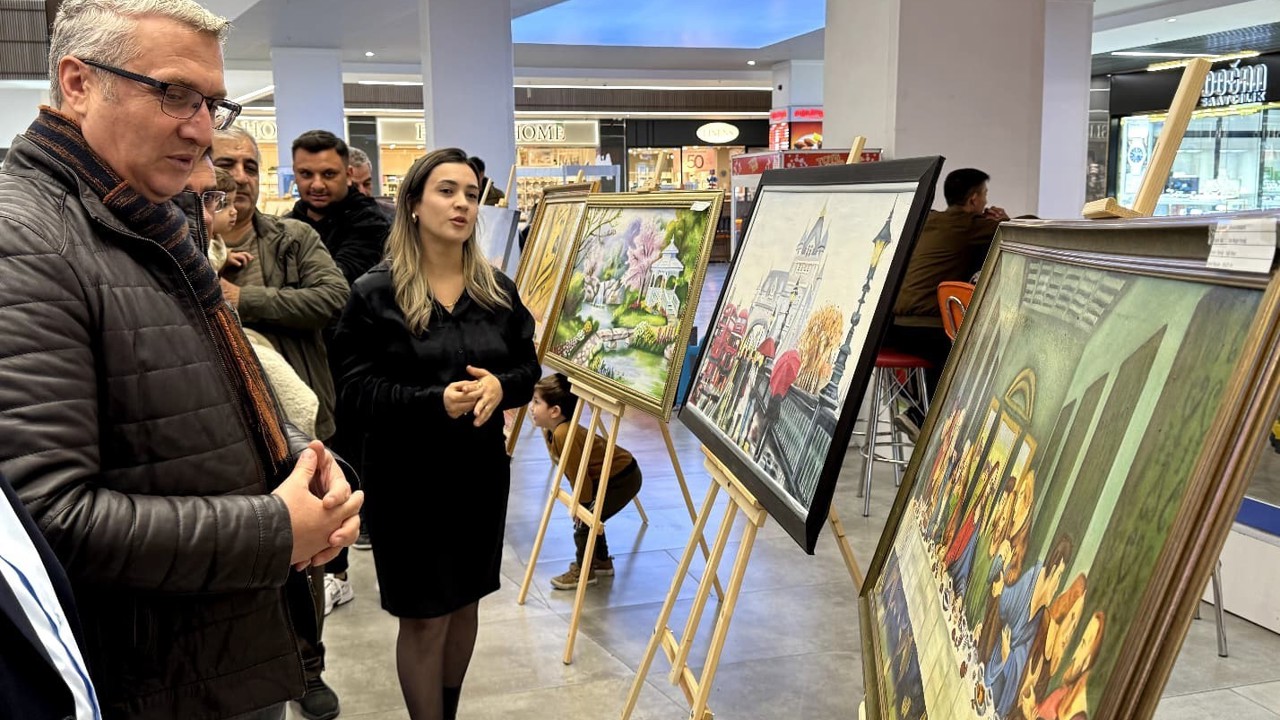 Batman’da ’Geçmişten geleceğe’ sergisine yoğun ilgi
