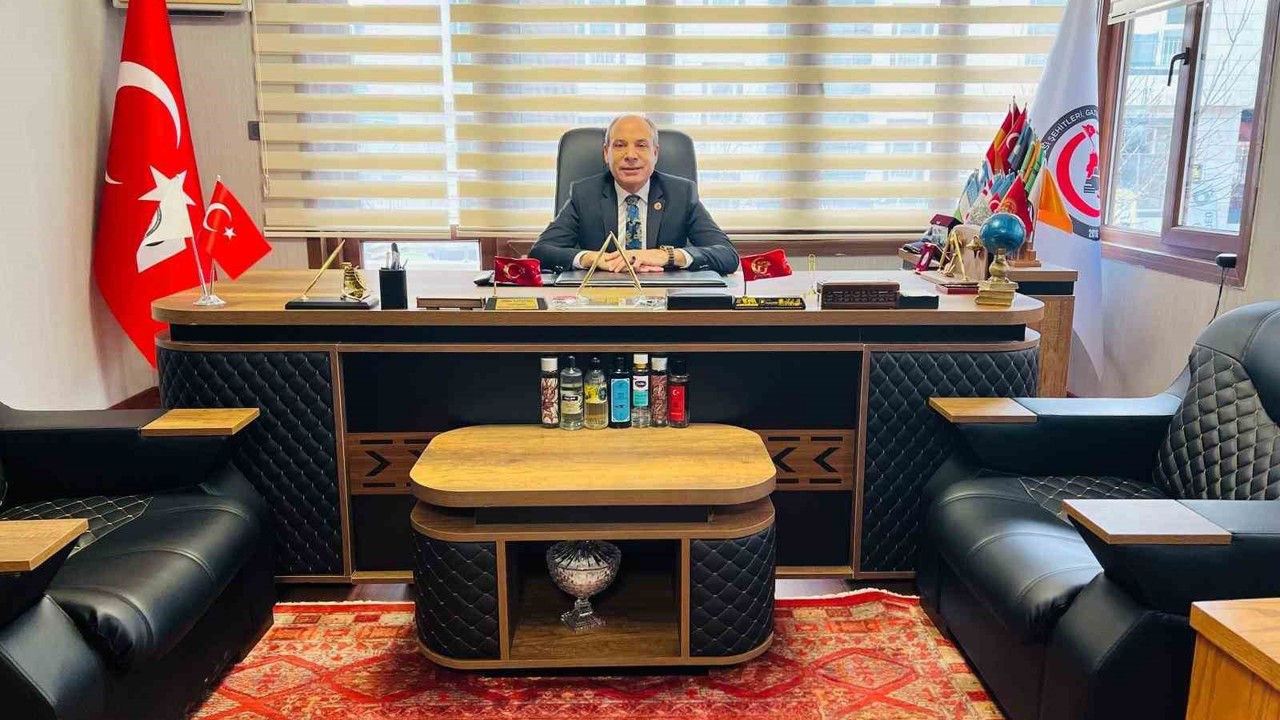 "Türkiye denizlere hakim oldukça gücüne güç katmıştır"
