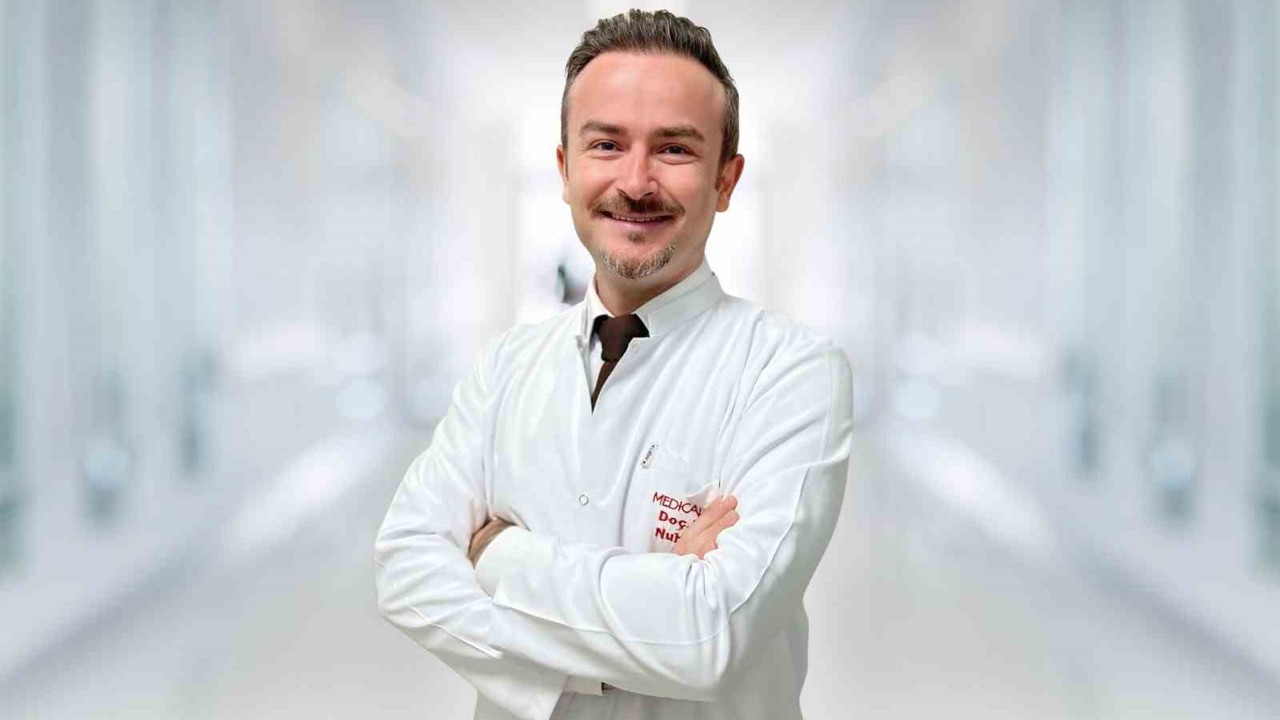 ‘Burun estetiğinde altın oran, kişiye özel belirlenmeli’
