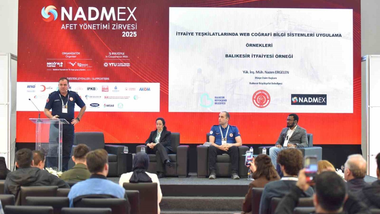 Fuarın gözdesi Balıkesir İtfaiyesi oldu
