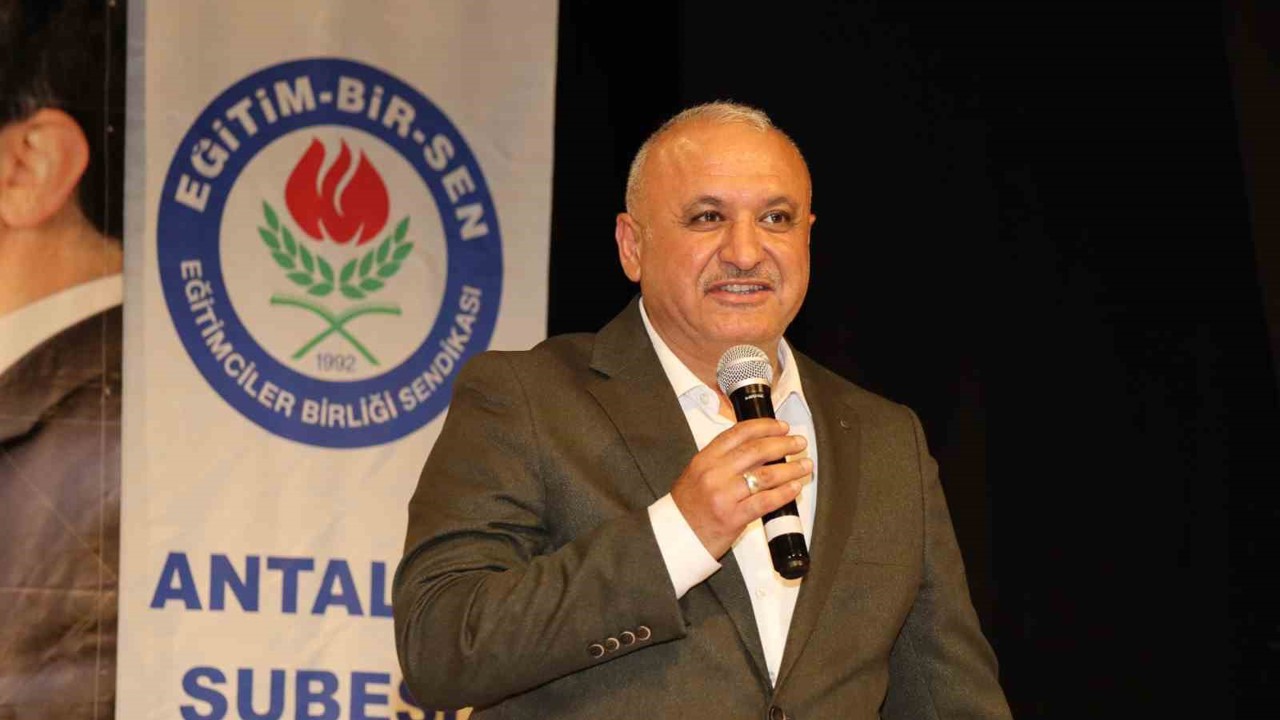 Eyüp Bülent Miran: "Emperyalist güçler, insan hakları kavramını büyük bir yalana dönüştürdüler"
