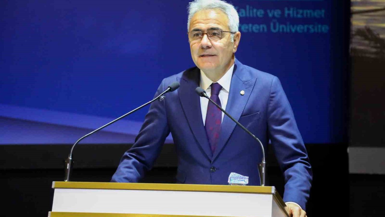 Sivas Sanayi Zirvesi’nde ‘Demirağ OSB’  vurgusu yapıldı
