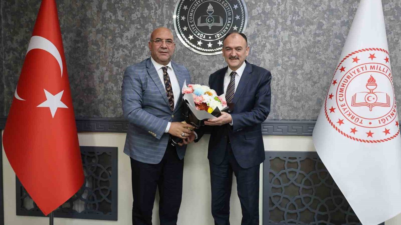 Van İl Millî Eğitim Müdürü Çandıroğlu görevine başladı
