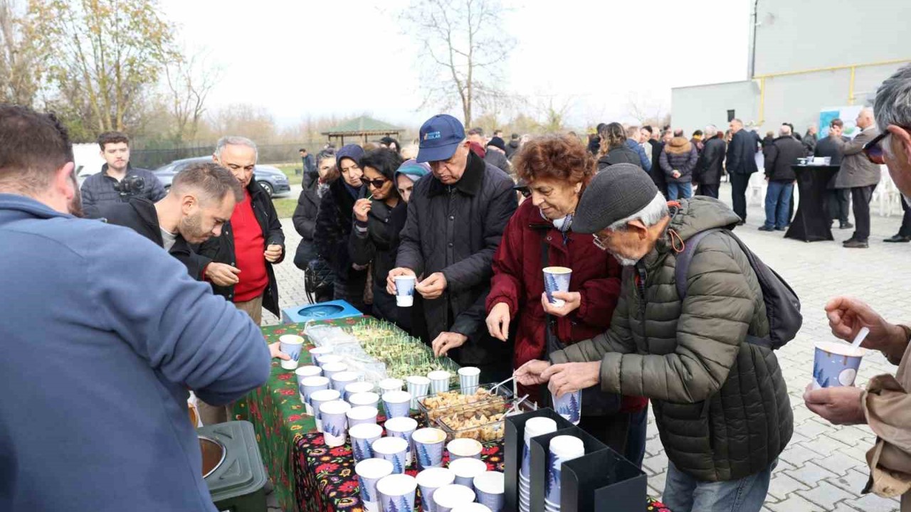Başkan Özdemir: "Toprağı koruyan kentler geleceğini güvence altına alır"
