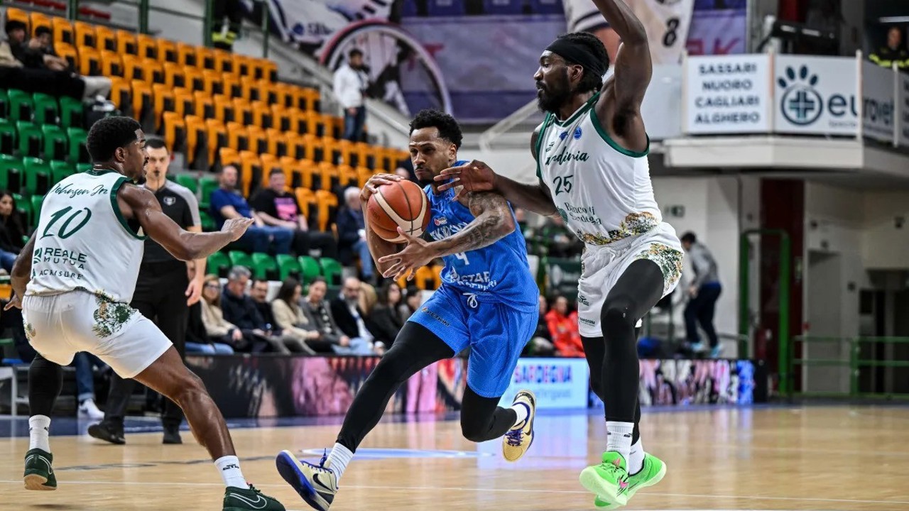 FIBA Europe Cup: Dinamo BDS Sassari: 72 - Aliağa Petkimspor: 76
