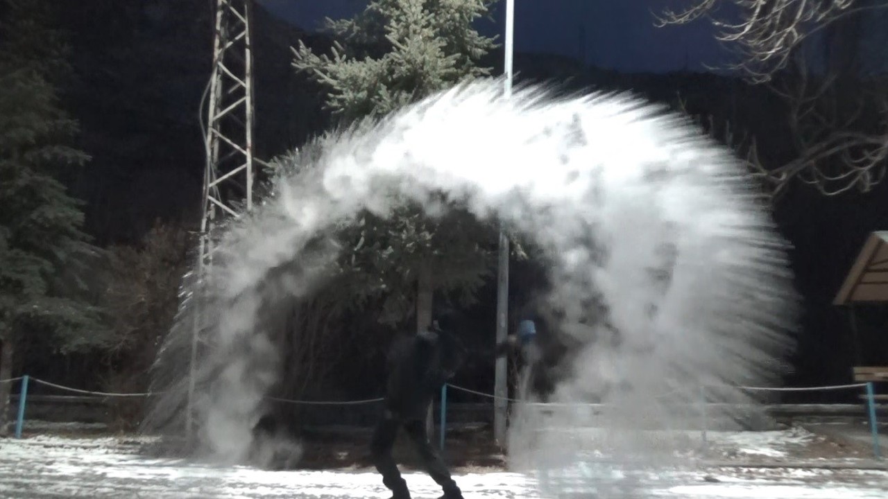 Kars’ta Sibirya soğukları etkisini sürdürüyor
