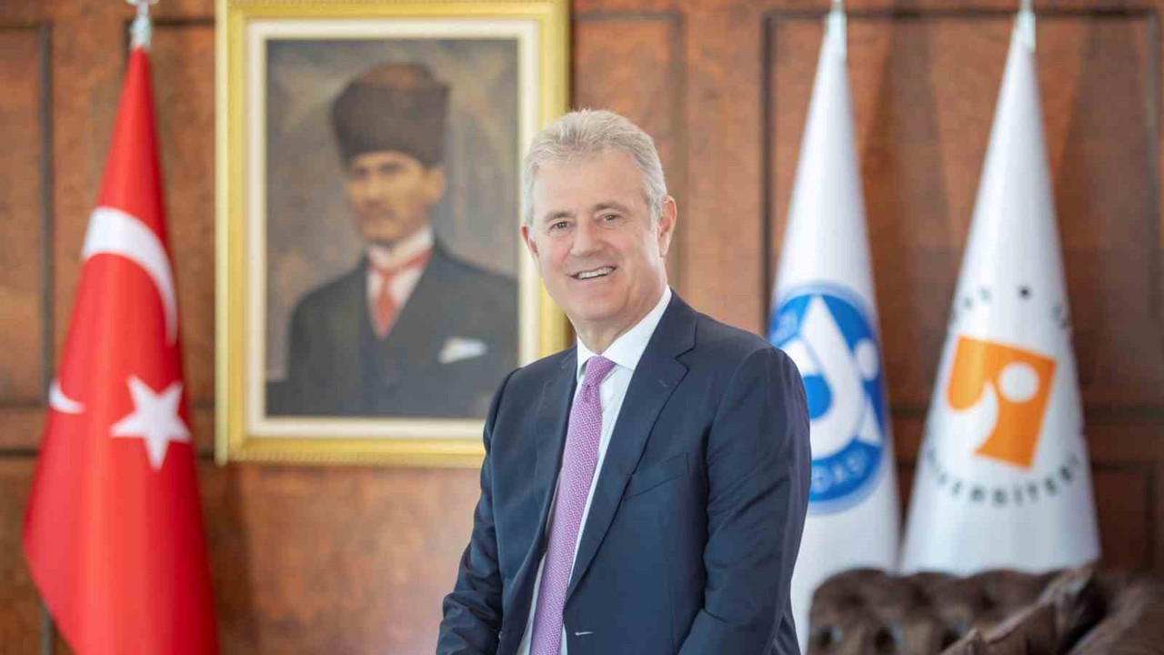 Geleceğin spor yöneticileri İzmir’den yetişecek
