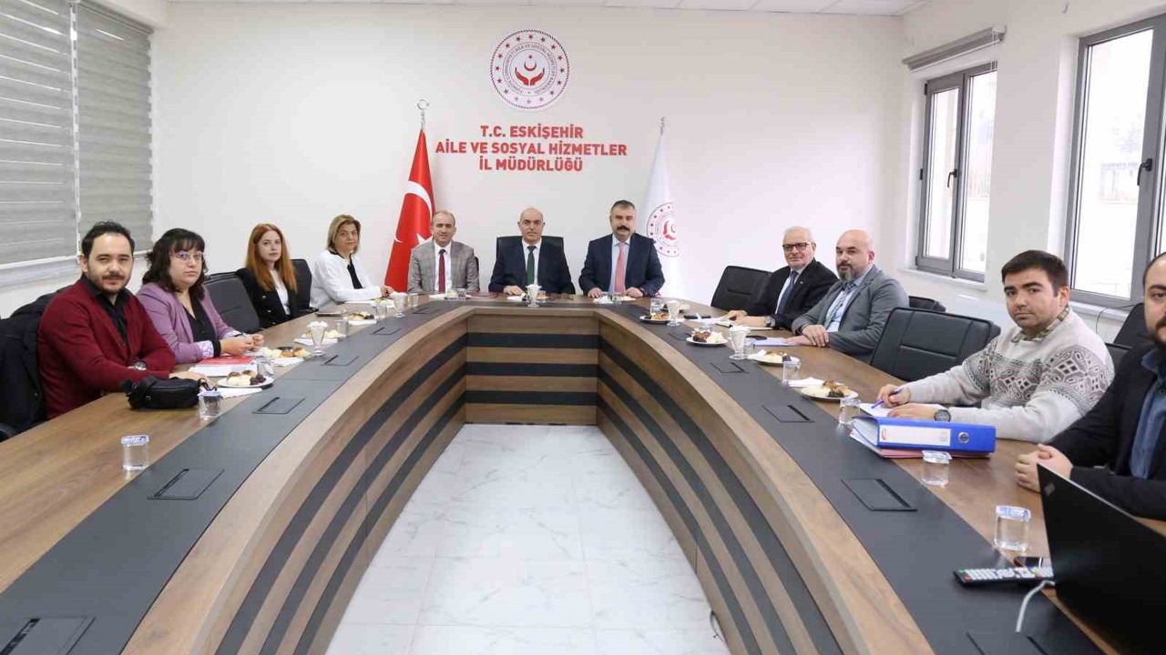 Otizm Eylem Planı kapsamında ’iyi uygulamalar’ mercek altına alındı
