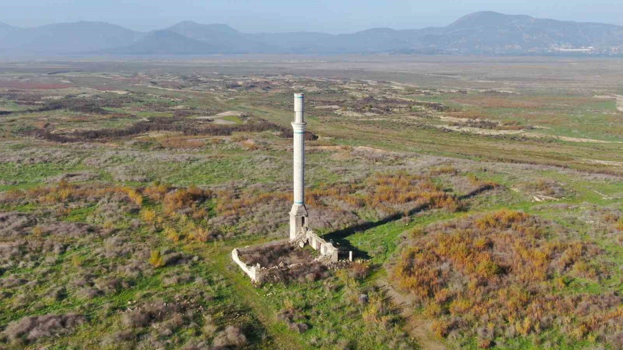 İzmir’de barajlar boşaldı; su kesintileri artık her gün uygulanacak
