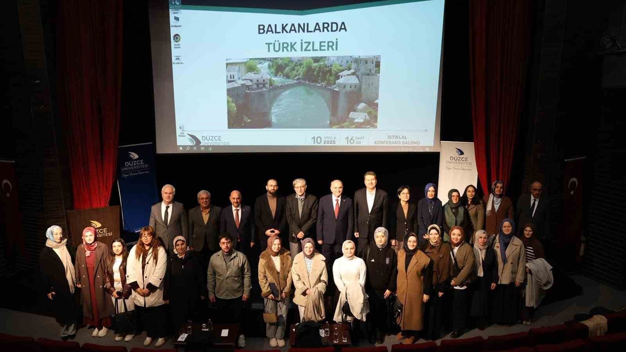 "Balkanlarda Türkçe birleştirici bir rol oynuyor"
