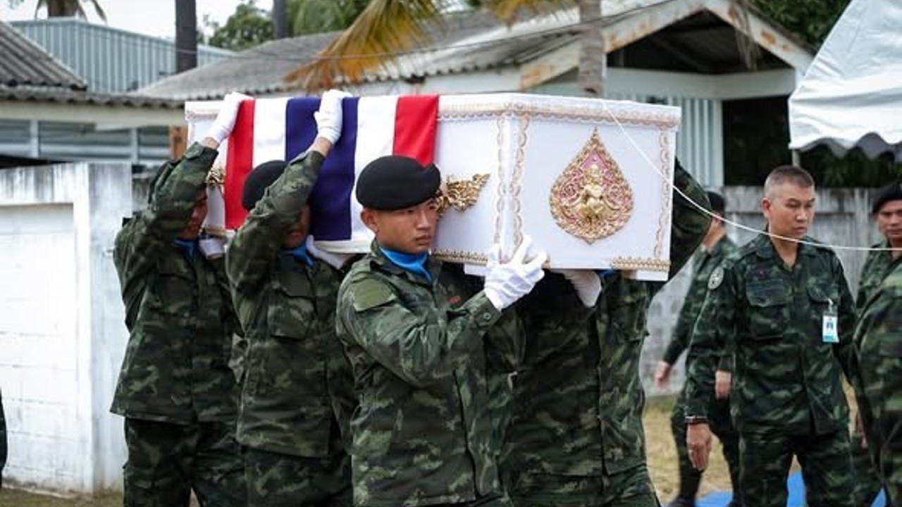 Tayland ile Kamboçya arasındaki çatışmalarda can kaybı 22’ye yükseldi
