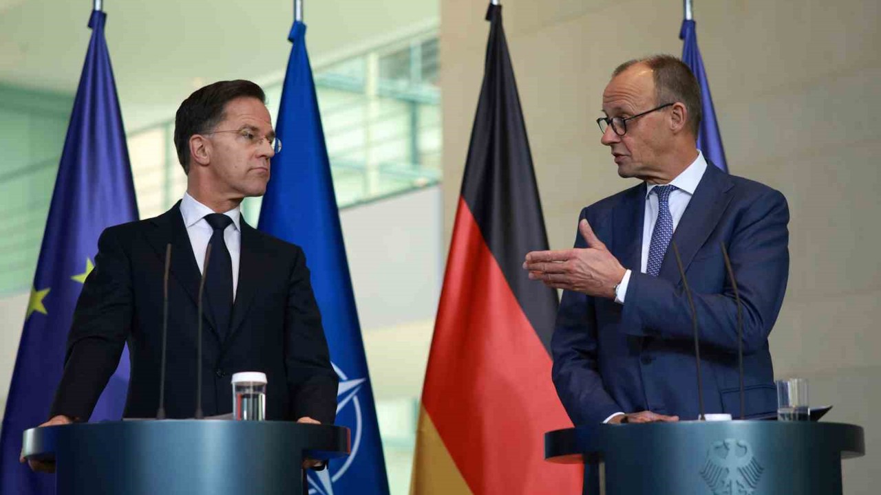 Merz, Ukrayna’nın verebileceği toprak tavizine ilişkin bir önerinin ABD’ye gönderildiğini söyledi
