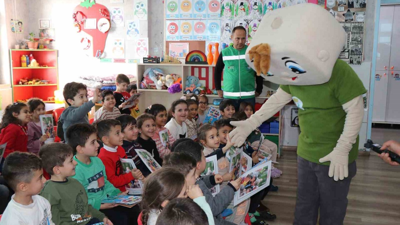 Miniklere sıfır atık eğitimi verildi
