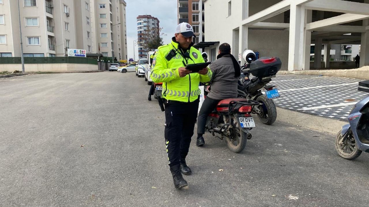 Adana’da motosiklet denetimi: 623 bin TL ceza kesildi
