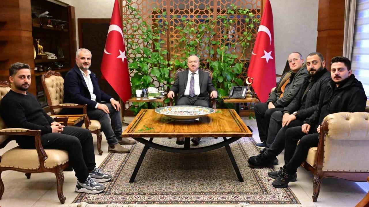 Vali Ali Fidan Düzceli gazetecileri ağırladı
