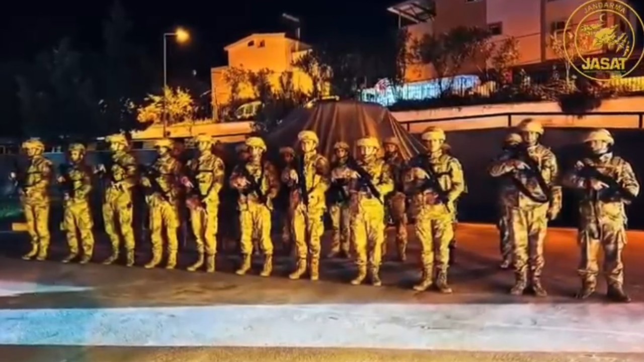 Söke’de silahlı paylaşım yapan şahıslara operasyon: 4 gözaltı
