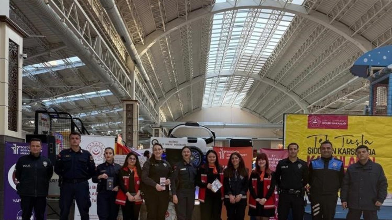 Bozüyük’te şiddetle mücadele bilgilendirmesi
