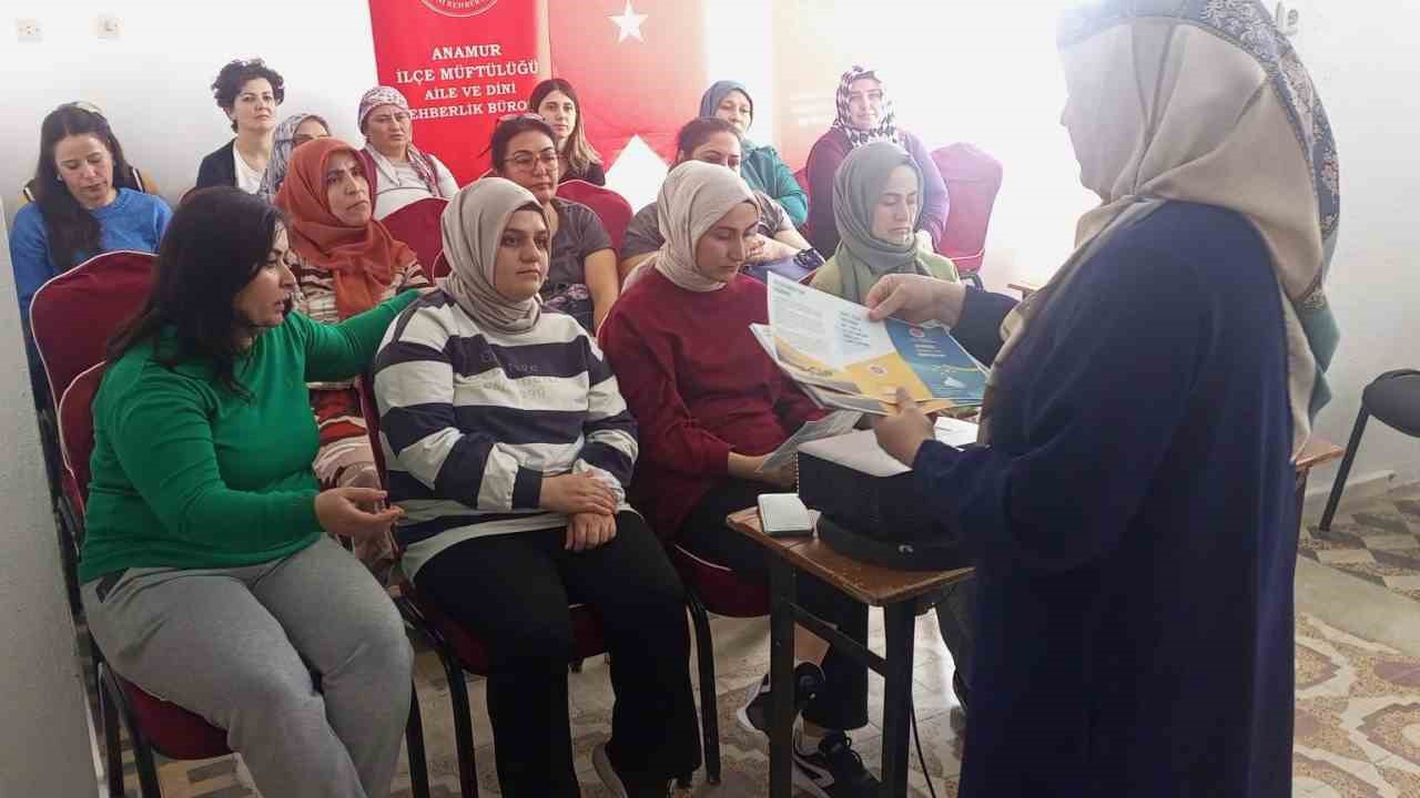 Anamur’da ’Değerleriyle Güçlü Ailem’ projesi devam ediyor
