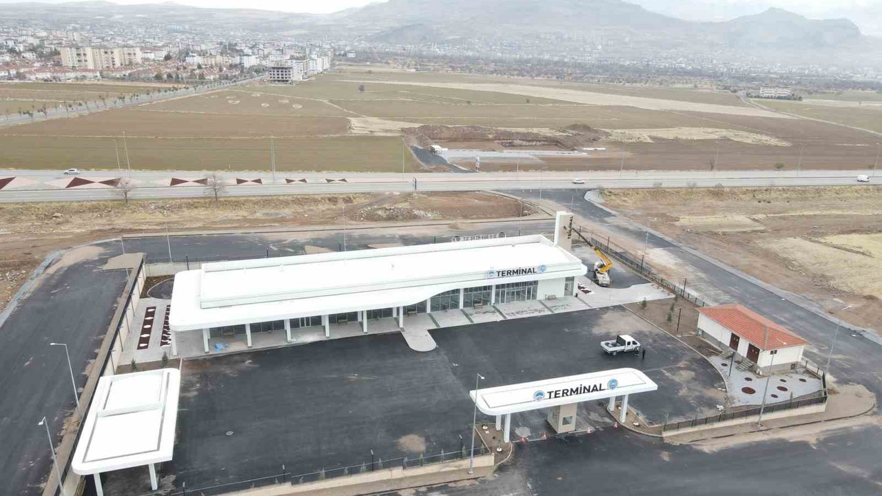 Develi’ye kazandırılan terminal binası hizmete hazır
