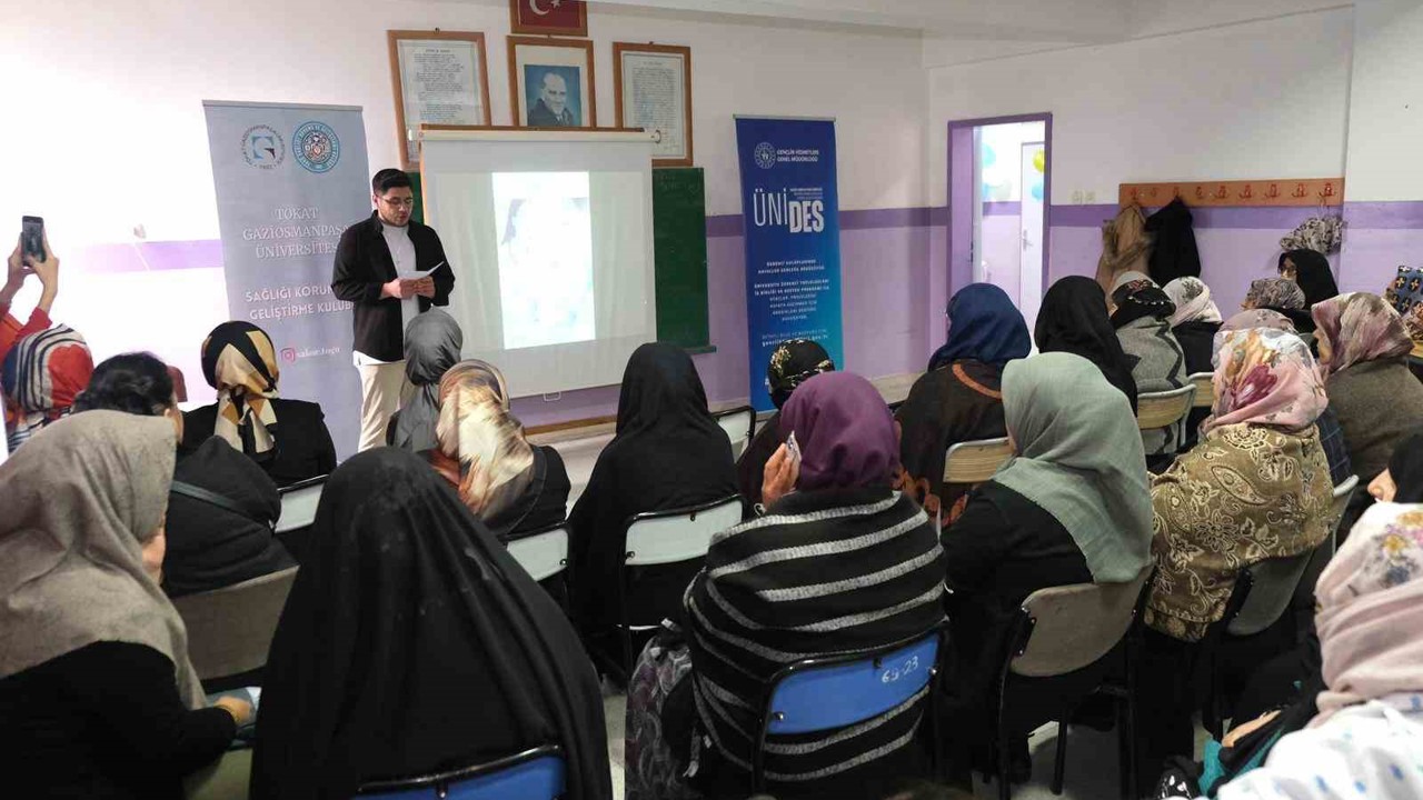Tokat Gaziosmanpaşa Üniversitesi yolları aşıyor, sağlık taşıyor
