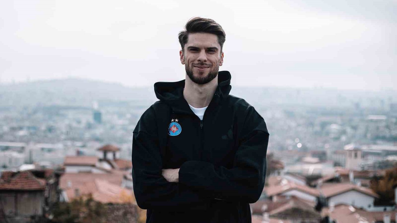 Sliwka: "Takımın başarısına katkı sağlamayı umuyorum"
