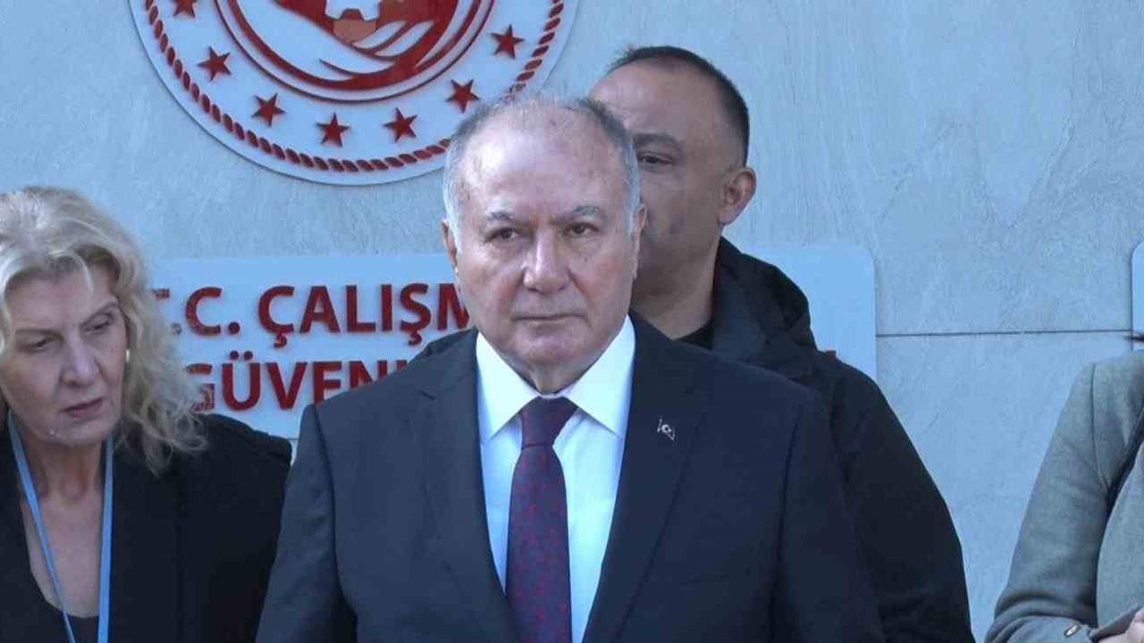 TÜRK-İŞ Genel Başkan Yardımcısı Ağar, Asgari Ücret Tespit Komisyonu öncesi Bakan Işıkhan ile görüştü
