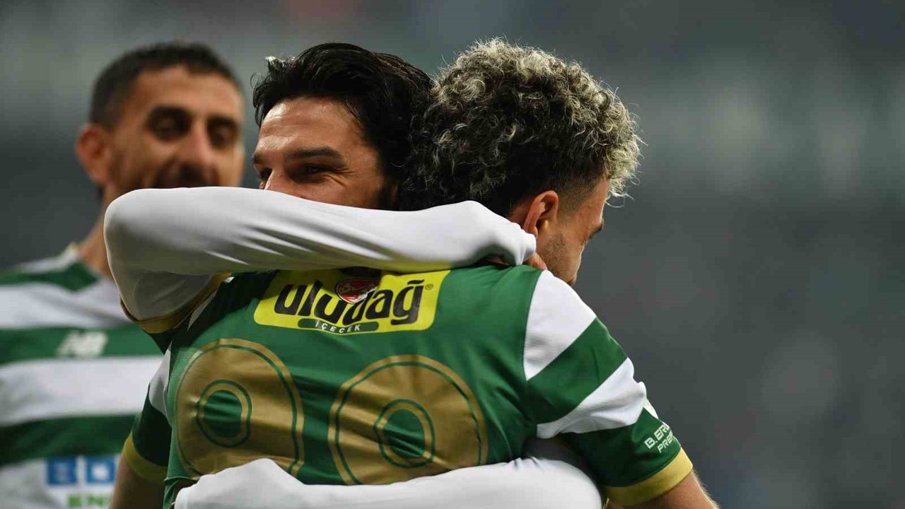 Bursaspor, Ankara Demirspor’u 4-0 mağlup etti
