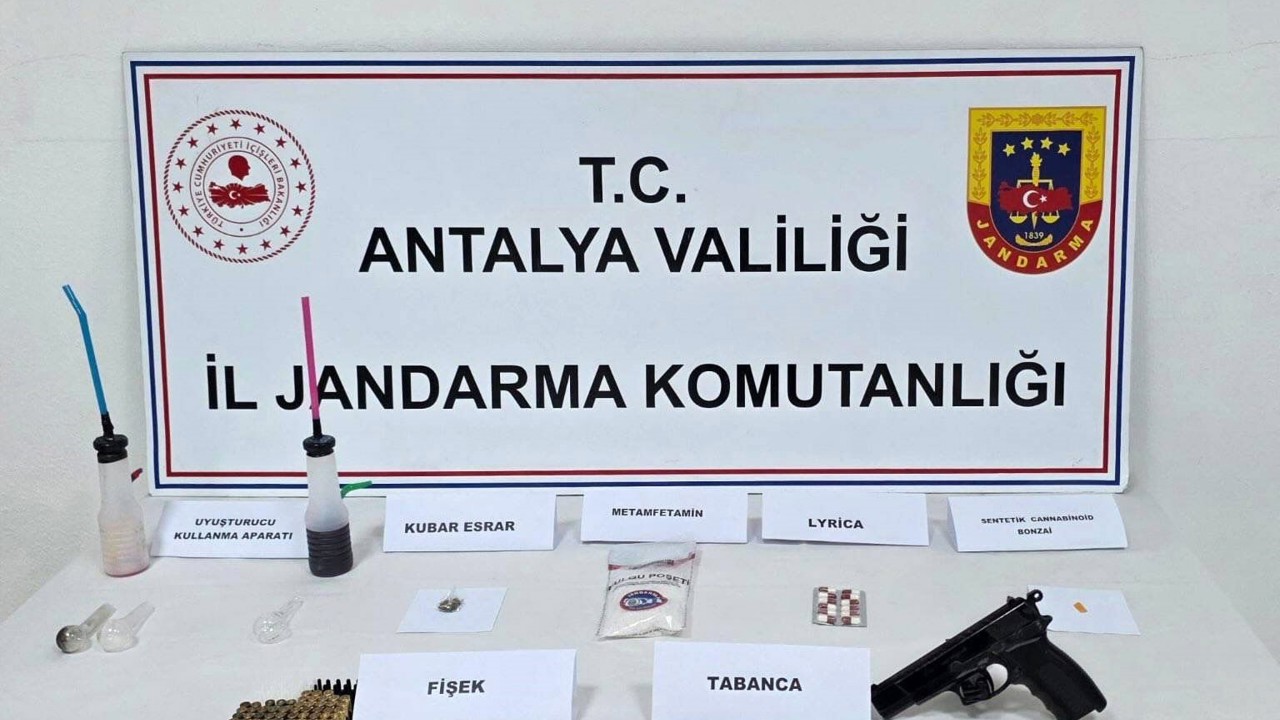 Antalya’da uyuşturucu operasyonu: 4 şüpheliye adli işlem
