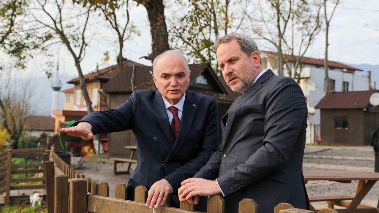 Başkan Özlü: Özlü, "Konuralp’te kazıları bitirdik, üç aşamalı bir program uygulayacağız"
