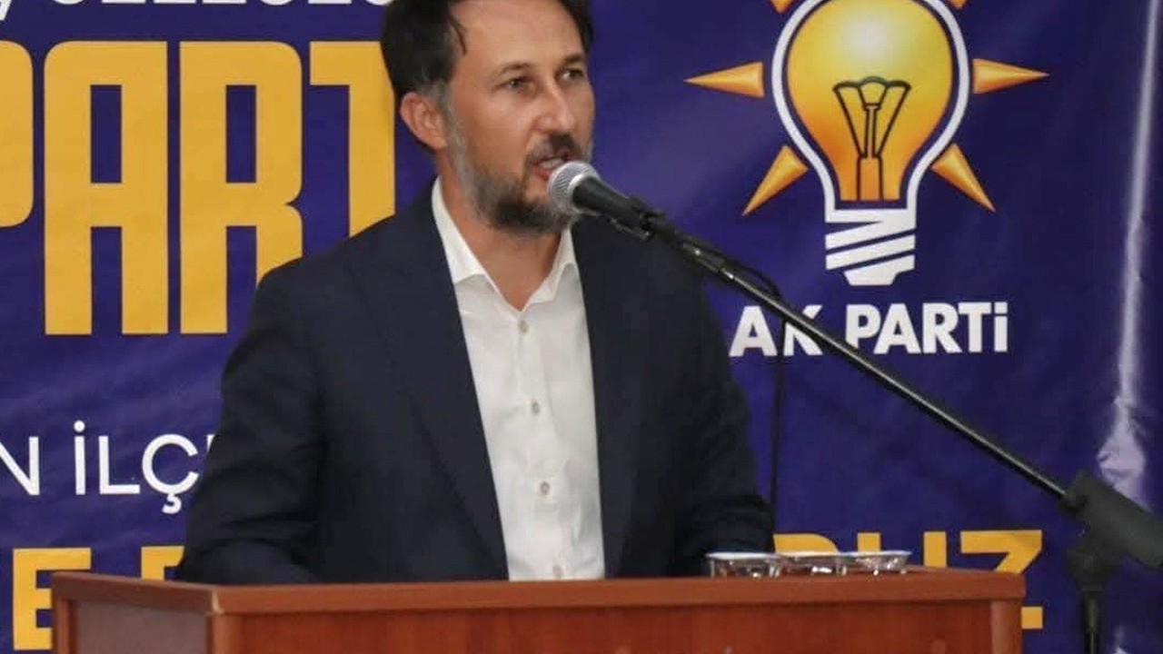 AK Parti Gediz İlçe Başkanı Osman Yılmaz görevinden istifa etti

