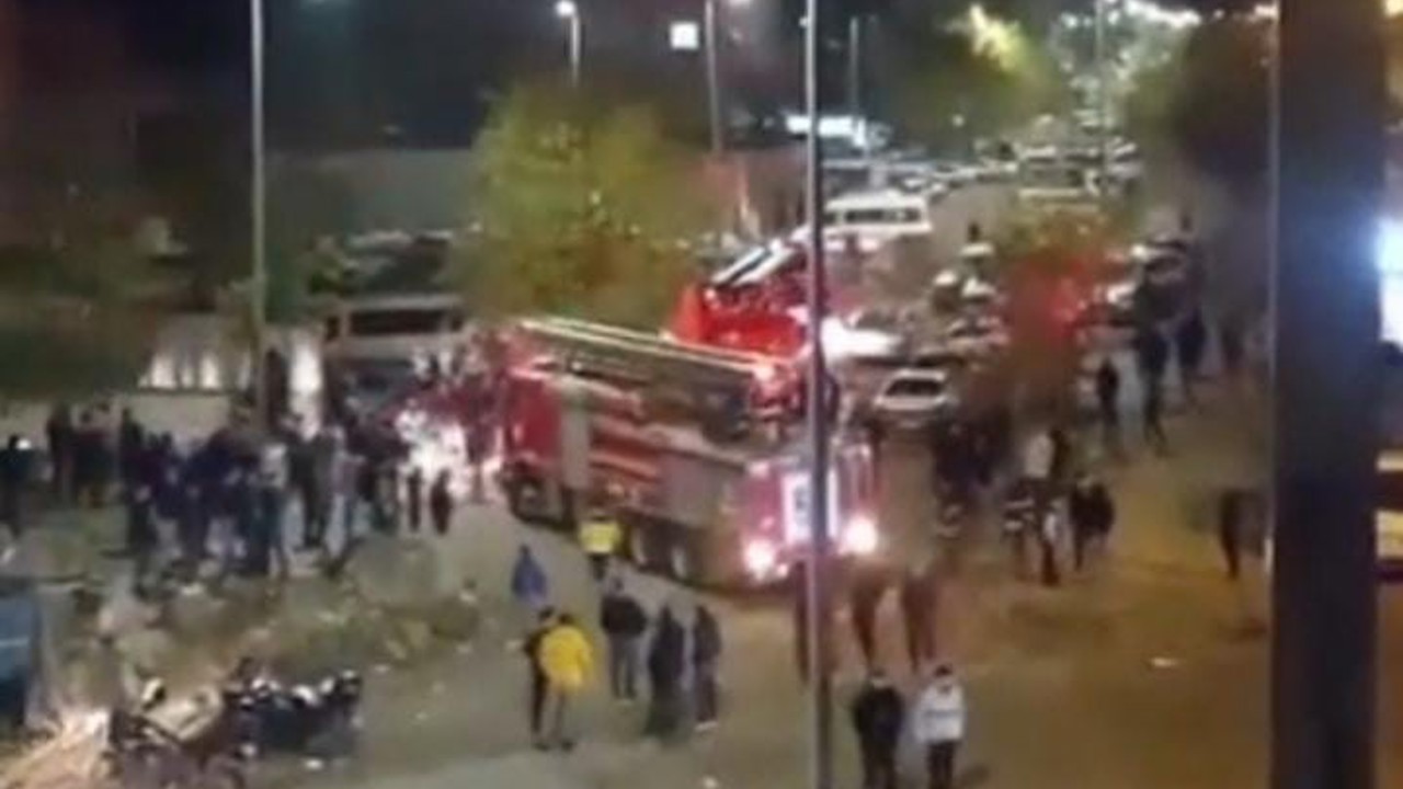 Siverek’te çıkan yangında 9 kişi dumandan etkilendi
