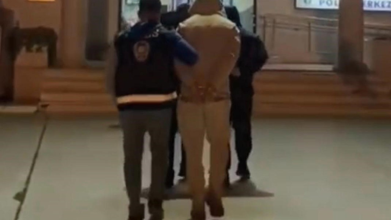 Çiğli’de uyuşturucu operasyonu: 4 gözaltı
