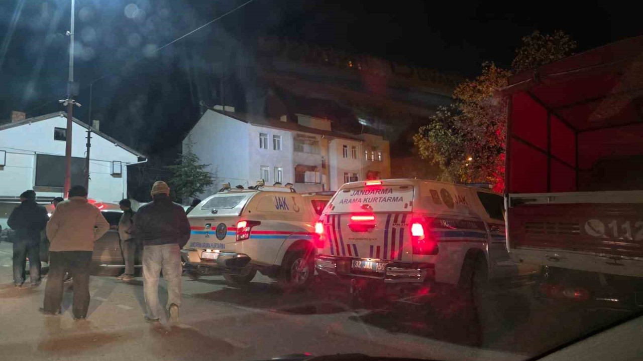 Dağlık alanda kaybolan 12 yaşındaki çocuk akıllı saati sayesinde annesine ulaşıp kurtarıldı
