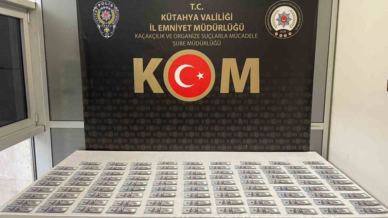 Kütahya’da KOM ekipleri sahte para operasyonunda kalpazanı yakaladı
