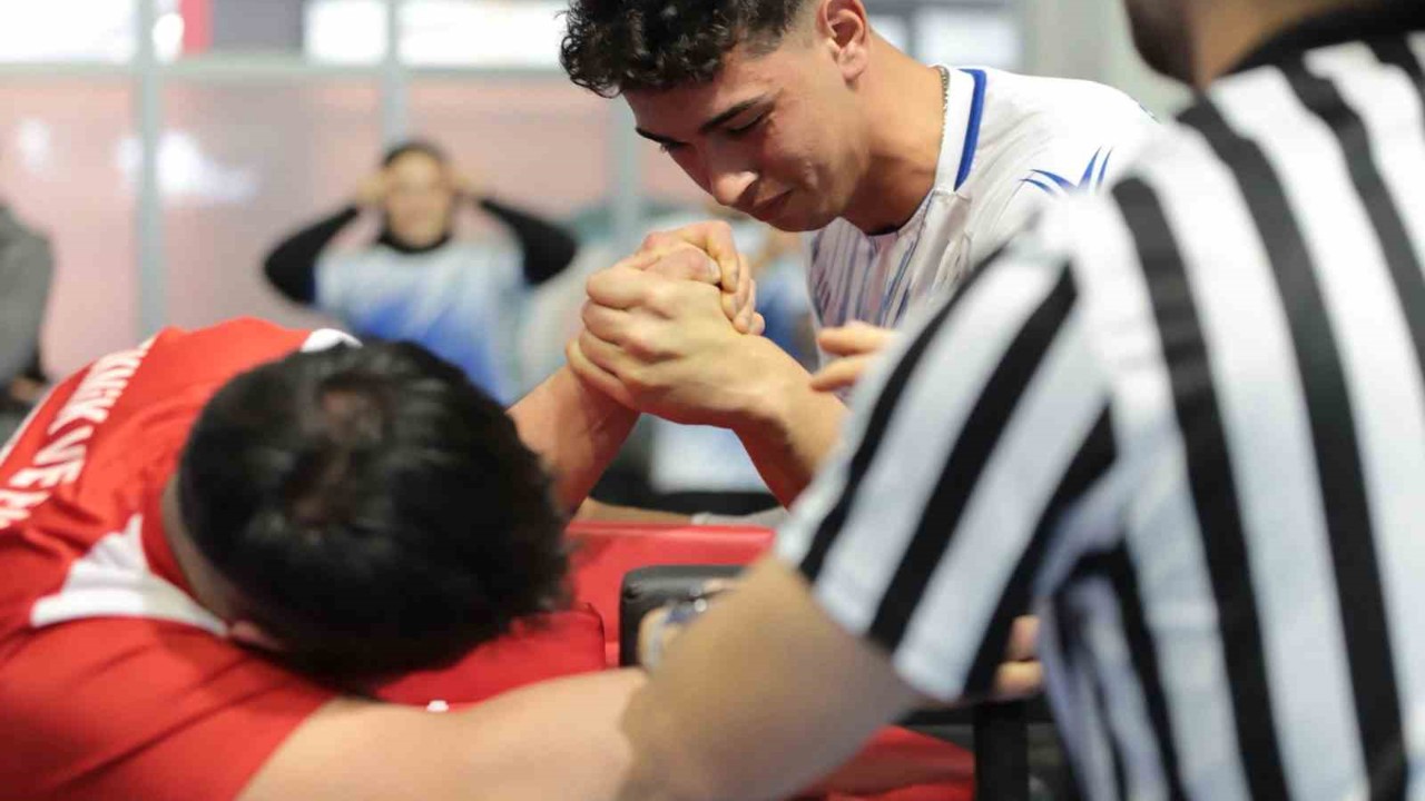 Muğla okul sporları gençler bilek güreşi il birinciliği Menteşe’de tamamlandı
