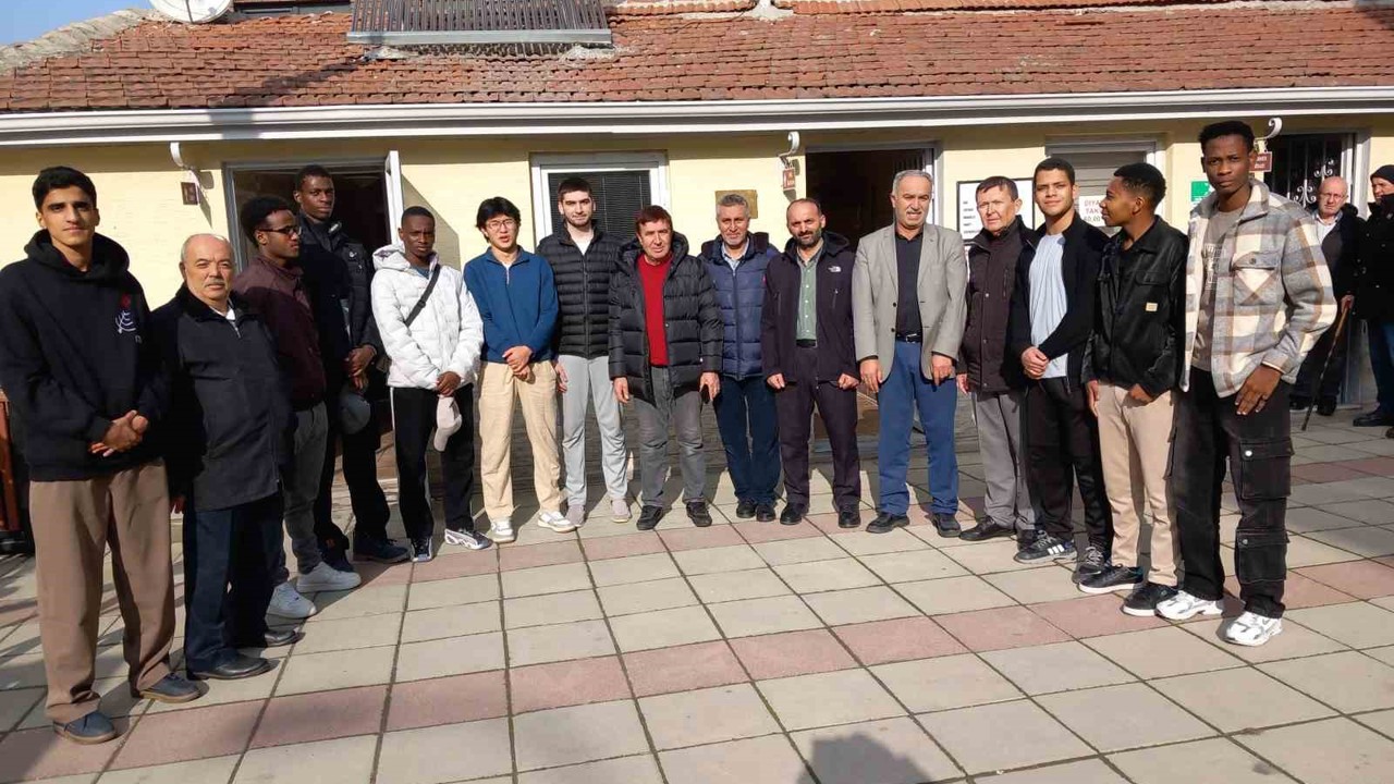 Uluslararası İmam Hatip Lisesi öğrencileri Eskişehir’de bir araya geldiler
