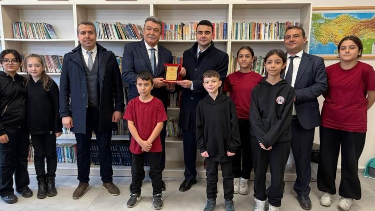 Bilecik’te hayırsever desteğiyle okul kütüphanesi yenilendi
