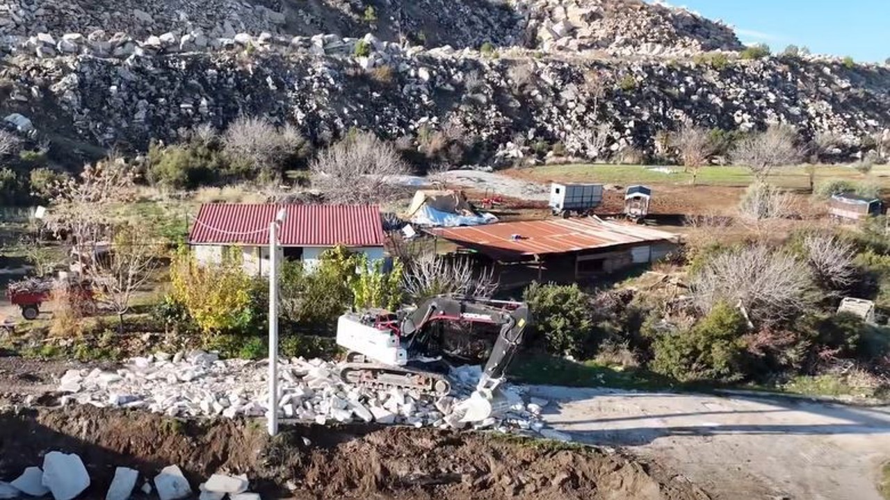 Başkan Kepenek; "Hemşehrilerimizin yaşam alanlarını güzelleştirmek için çalışmaya devam ediyoruz"
