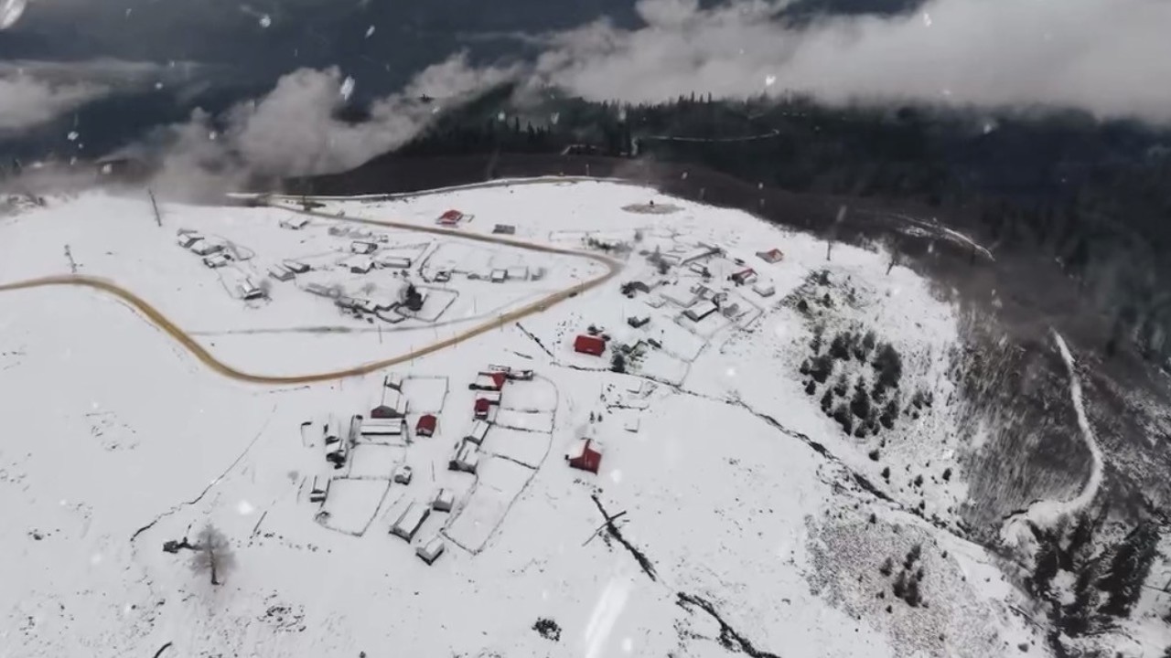 Düzce’nin yüksek kesimleri karla kaplandı
