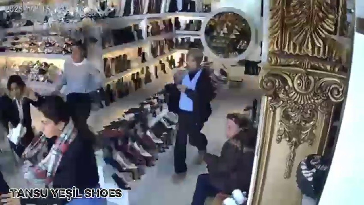 Hatay’da deprem korkusuyla yaşanan kaçış görüntülendi
