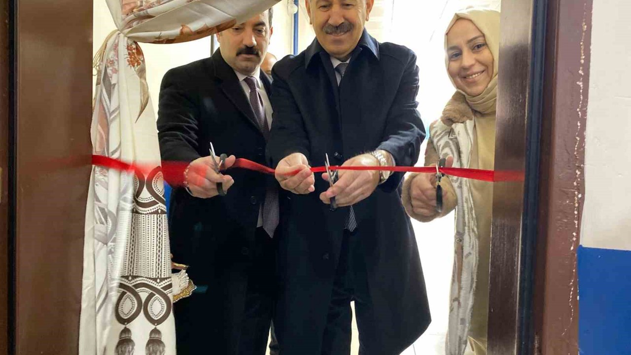 Arpçay’da ilkokul öğrencilerinden Milli Kültür Sergisi
