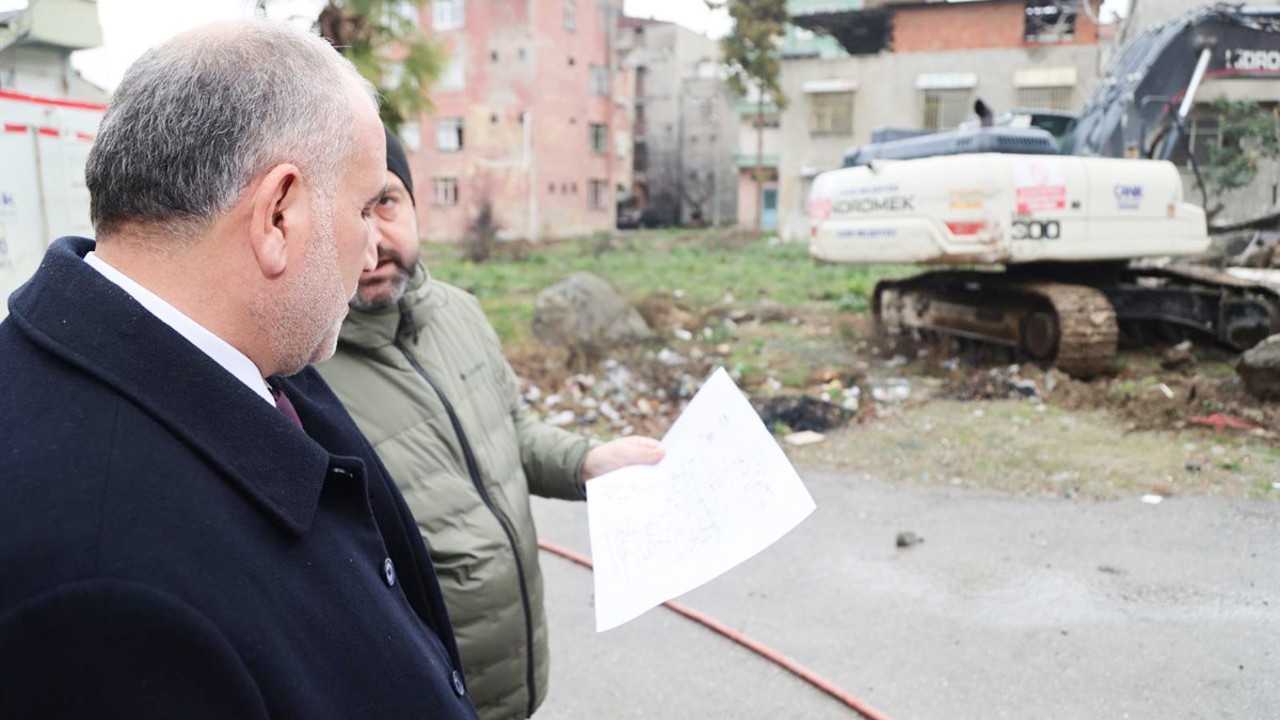 Sandıkçı: "Depreme dayanıksız 741 binanın yıkımını sürdürüyoruz"
