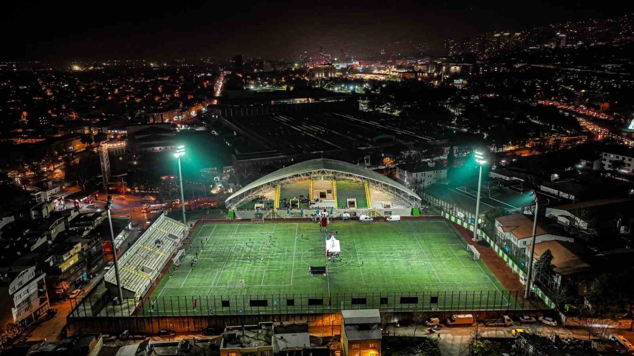 Bursa’da 9. Başkanlık Kupası Personel Futbol Turnuvası’nda şampiyonlar belli oldu
