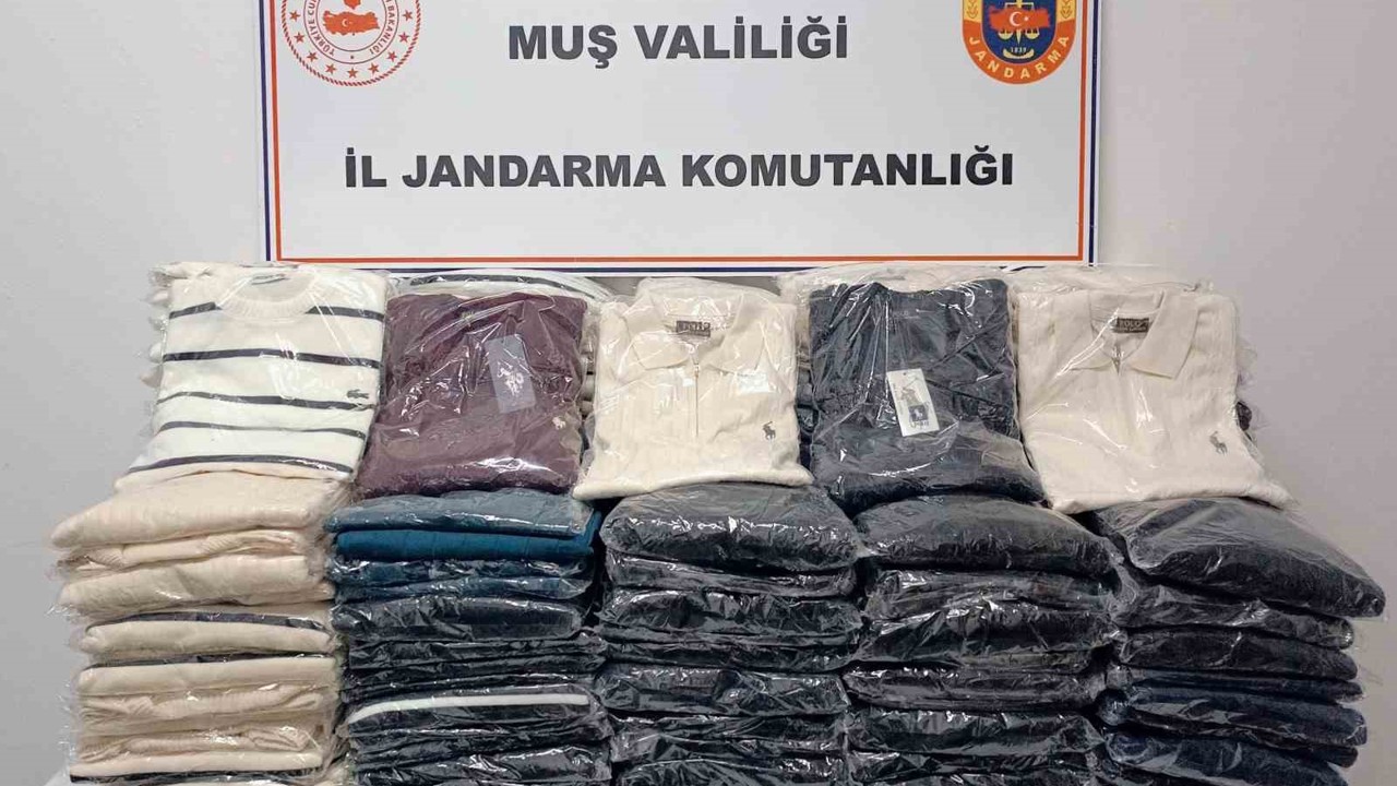 Muş’ta 1 milyon 820 bin TL’lik sahte ürün ele geçirildi
