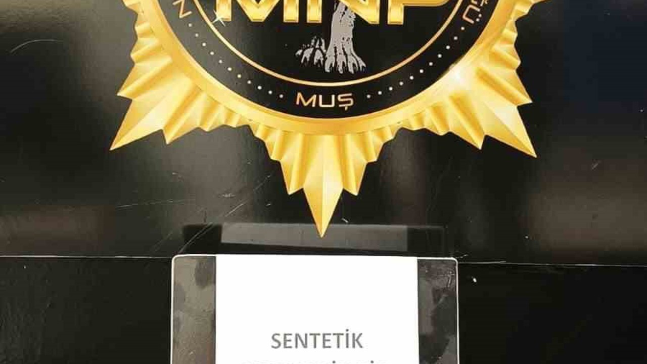 Uygulama noktasında uyuşturucu darbesi: 30 milyon TL’lik uyuşturucuyla yakalandı
