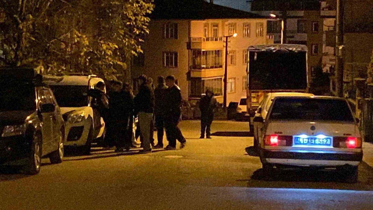 Kocaeli’de 16 yaşındaki genç evde başından vurulmuş halde bulundu
