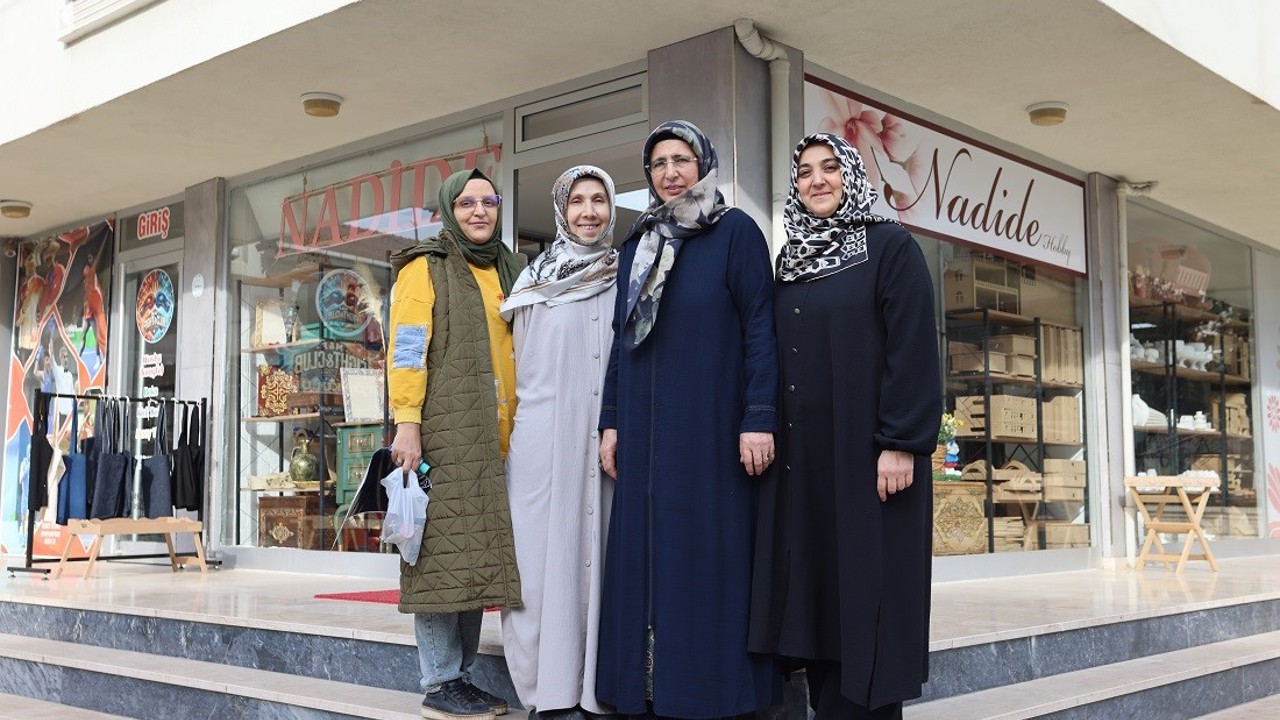 Kursiyer olarak başladıkları yolculukta patron oldular
