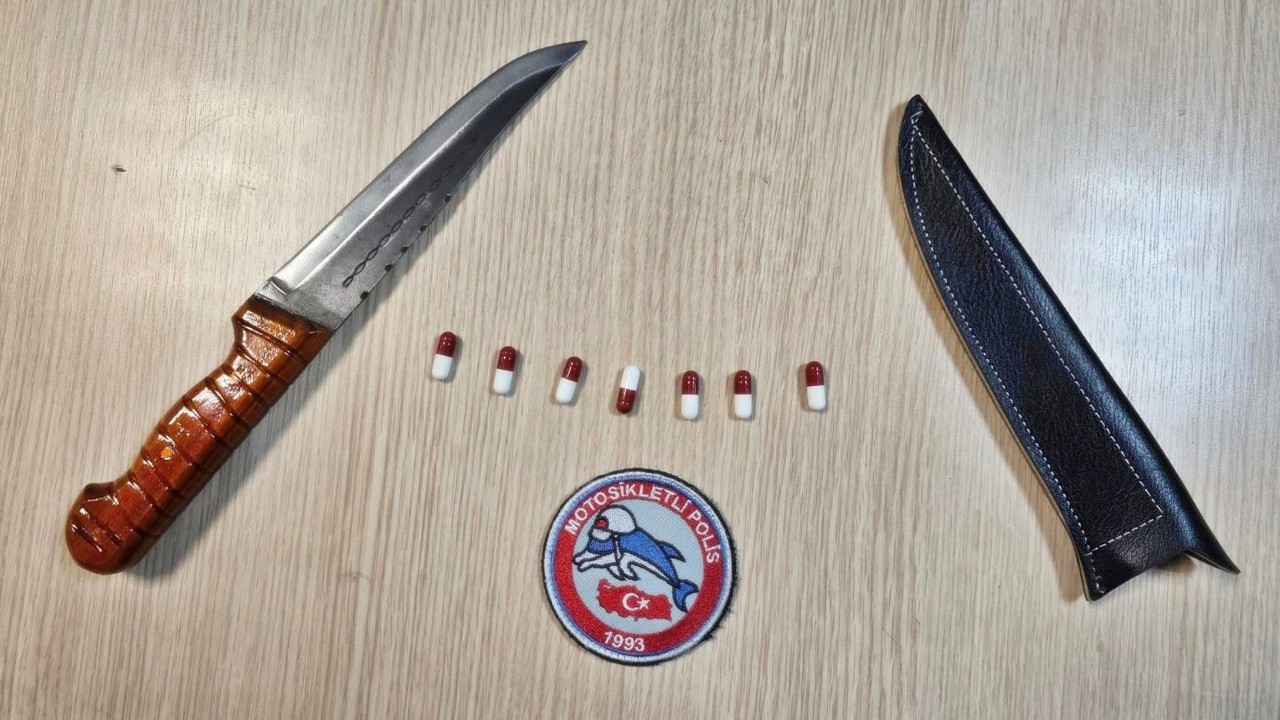 Polis 9 bin 217 şahsın kimlik sorgulamasını yaptı
