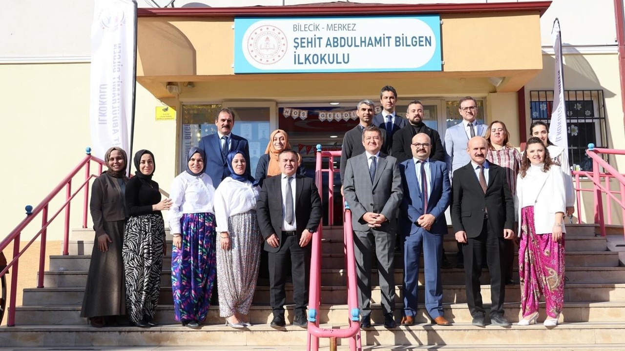 Bilecik’te öğrencilerin hazırladığı stantlar ilgi gördü
